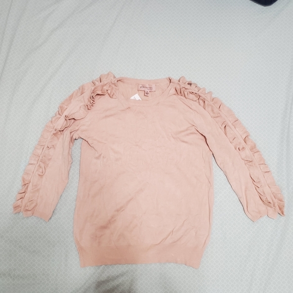 🦄  Philosophy Apparel3/4 Length Ruffle Sleeve Sweater - Picture 2 of 2